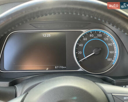 Черный Ниссан Лиф, объемом двигателя 0 л и пробегом 82 тыс. км за 16800 $, фото 35 на Automoto.ua