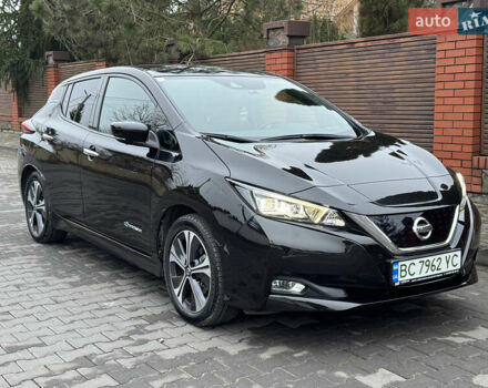 Черный Ниссан Лиф, объемом двигателя 0 л и пробегом 19 тыс. км за 14800 $, фото 6 на Automoto.ua