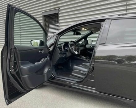 Черный Ниссан Лиф, объемом двигателя 0 л и пробегом 34 тыс. км за 6700 $, фото 10 на Automoto.ua