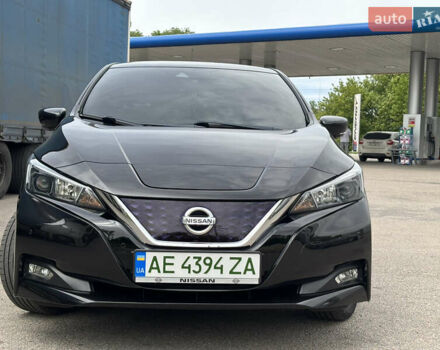 Черный Ниссан Лиф, объемом двигателя 0 л и пробегом 50 тыс. км за 14750 $, фото 7 на Automoto.ua