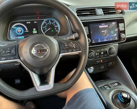 Черный Ниссан Лиф, объемом двигателя 0 л и пробегом 59 тыс. км за 16500 $, фото 4 на Automoto.ua