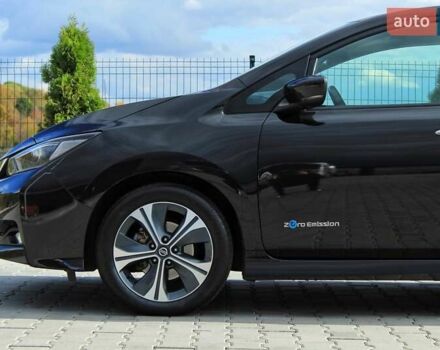 Чорний Ніссан Ліф, об'ємом двигуна 0 л та пробігом 64 тис. км за 13299 $, фото 12 на Automoto.ua