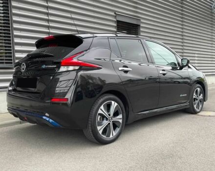 Черный Ниссан Лиф, объемом двигателя 0 л и пробегом 34 тыс. км за 6700 $, фото 6 на Automoto.ua