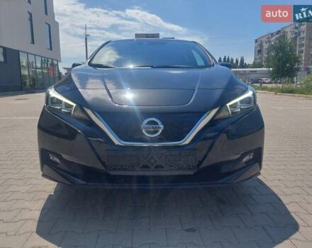Черный Ниссан Лиф, объемом двигателя 0 л и пробегом 86 тыс. км за 15900 $, фото 2 на Automoto.ua