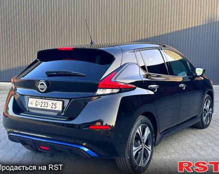 Чорний Ніссан Ліф, об'ємом двигуна 0.11 л та пробігом 98 тис. км за 15450 $, фото 5 на Automoto.ua