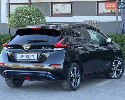 Черный Ниссан Лиф, объемом двигателя 0 л и пробегом 98 тыс. км за 15999 $, фото 4 на Automoto.ua