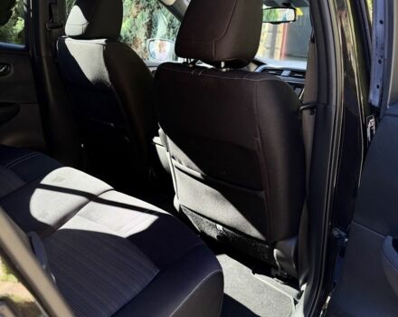 Черный Ниссан Лиф, объемом двигателя 0 л и пробегом 73 тыс. км за 16800 $, фото 6 на Automoto.ua