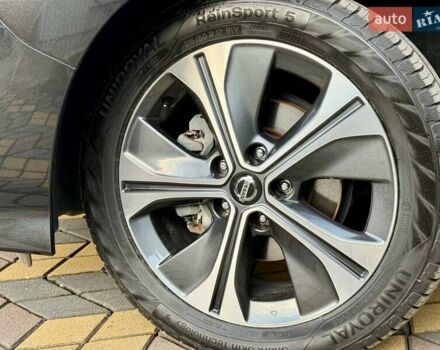 Черный Ниссан Лиф, объемом двигателя 0 л и пробегом 21 тыс. км за 15700 $, фото 6 на Automoto.ua