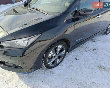 Черный Ниссан Лиф, объемом двигателя 0 л и пробегом 35 тыс. км за 19000 $, фото 3 на Automoto.ua