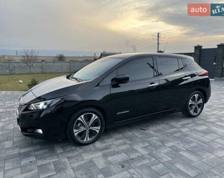 Чорний Ніссан Ліф, об'ємом двигуна 0 л та пробігом 70 тис. км за 13377 $, фото 9 на Automoto.ua