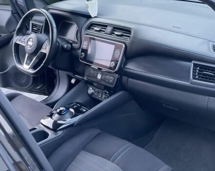 Черный Ниссан Лиф, объемом двигателя 0 л и пробегом 70 тыс. км за 13377 $, фото 23 на Automoto.ua