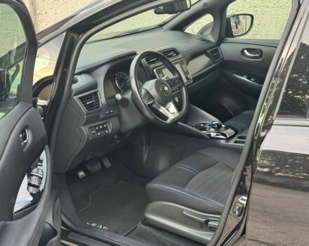 Черный Ниссан Лиф, объемом двигателя 0 л и пробегом 115 тыс. км за 15900 $, фото 5 на Automoto.ua