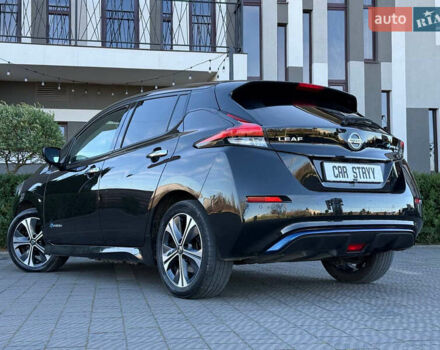 Черный Ниссан Лиф, объемом двигателя 0 л и пробегом 98 тыс. км за 15999 $, фото 19 на Automoto.ua