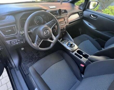 Чорний Ніссан Ліф, об'ємом двигуна 0 л та пробігом 56 тис. км за 14750 $, фото 3 на Automoto.ua