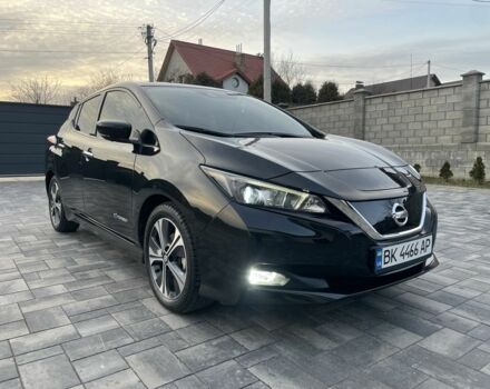 Черный Ниссан Лиф, объемом двигателя 0 л и пробегом 70 тыс. км за 13377 $, фото 2 на Automoto.ua