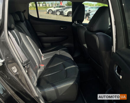 Черный Ниссан Лиф, объемом двигателя 62 л и пробегом 164 тыс. км за 18990 $, фото 21 на Automoto.ua