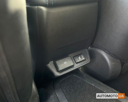 Черный Ниссан Лиф, объемом двигателя 62 л и пробегом 164 тыс. км за 18990 $, фото 20 на Automoto.ua