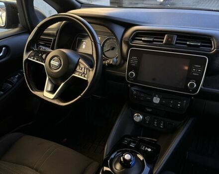 Чорний Ніссан Ліф, об'ємом двигуна 0 л та пробігом 84 тис. км за 15000 $, фото 3 на Automoto.ua