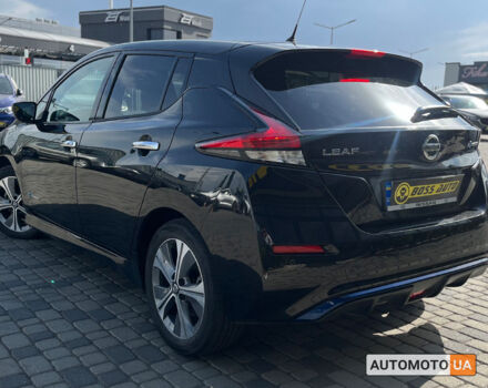 Черный Ниссан Лиф, объемом двигателя 62 л и пробегом 164 тыс. км за 18990 $, фото 4 на Automoto.ua