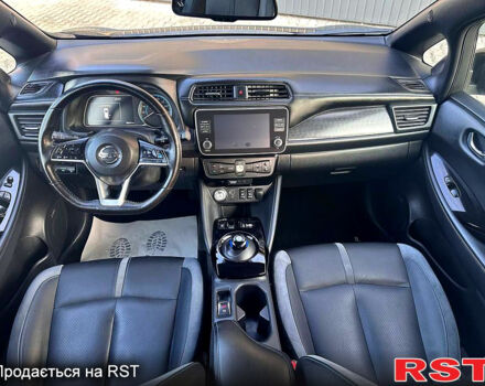 Чорний Ніссан Ліф, об'ємом двигуна 0.11 л та пробігом 98 тис. км за 15450 $, фото 12 на Automoto.ua