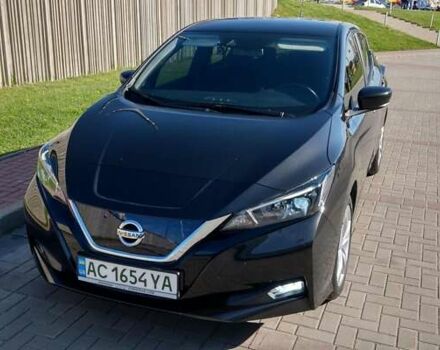 Черный Ниссан Лиф, объемом двигателя 0 л и пробегом 58 тыс. км за 14000 $, фото 1 на Automoto.ua