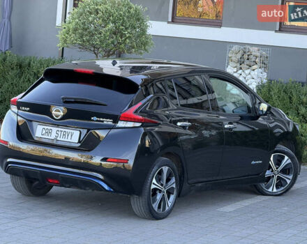 Черный Ниссан Лиф, объемом двигателя 0 л и пробегом 98 тыс. км за 15999 $, фото 20 на Automoto.ua