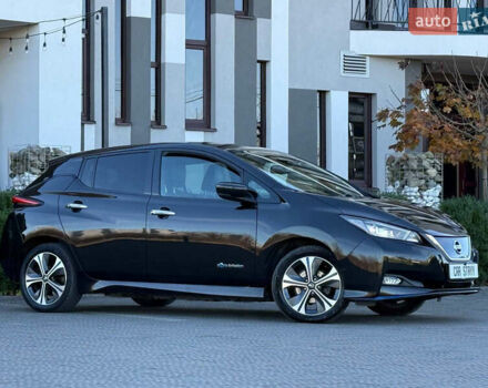 Черный Ниссан Лиф, объемом двигателя 0 л и пробегом 98 тыс. км за 15999 $, фото 7 на Automoto.ua