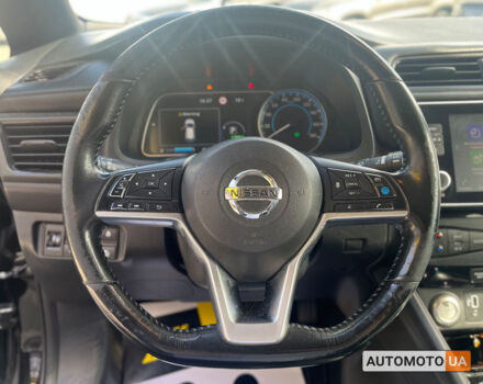 Черный Ниссан Лиф, объемом двигателя 62 л и пробегом 164 тыс. км за 18990 $, фото 13 на Automoto.ua