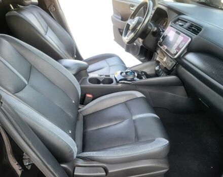 Черный Ниссан Лиф, объемом двигателя 0 л и пробегом 55 тыс. км за 7000 $, фото 10 на Automoto.ua