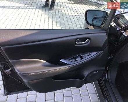 Чорний Ніссан Ліф, об'ємом двигуна 0 л та пробігом 171 тис. км за 18500 $, фото 12 на Automoto.ua