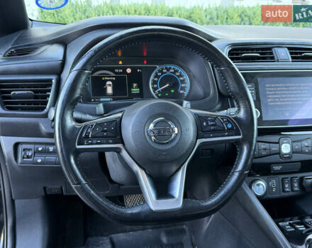 Черный Ниссан Лиф, объемом двигателя 0 л и пробегом 98 тыс. км за 15999 $, фото 45 на Automoto.ua