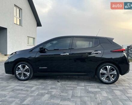 Чорний Ніссан Ліф, об'ємом двигуна 0 л та пробігом 70 тис. км за 13377 $, фото 10 на Automoto.ua