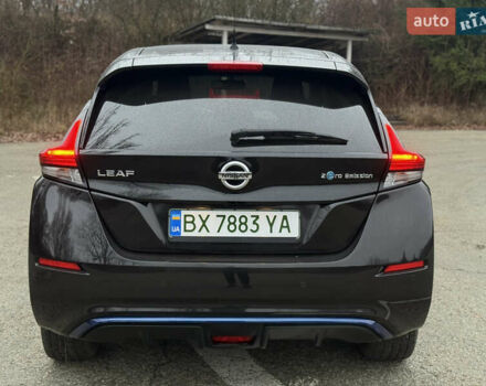 Черный Ниссан Лиф, объемом двигателя 0 л и пробегом 95 тыс. км за 16999 $, фото 8 на Automoto.ua