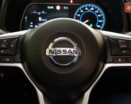 Черный Ниссан Лиф, объемом двигателя 0 л и пробегом 58 тыс. км за 14000 $, фото 18 на Automoto.ua