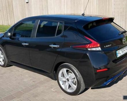 Черный Ниссан Лиф, объемом двигателя 0 л и пробегом 58 тыс. км за 14000 $, фото 7 на Automoto.ua