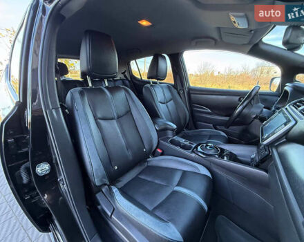 Черный Ниссан Лиф, объемом двигателя 0 л и пробегом 98 тыс. км за 15999 $, фото 24 на Automoto.ua