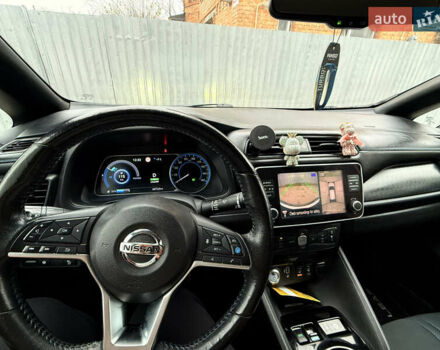 Чорний Ніссан Ліф, об'ємом двигуна 0 л та пробігом 44 тис. км за 14900 $, фото 17 на Automoto.ua