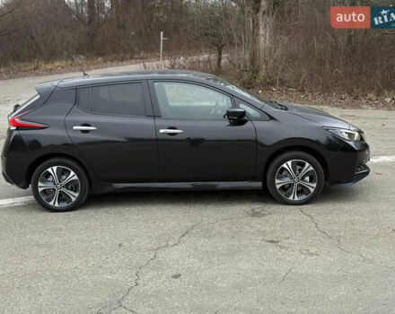 Черный Ниссан Лиф, объемом двигателя 0 л и пробегом 95 тыс. км за 16999 $, фото 13 на Automoto.ua