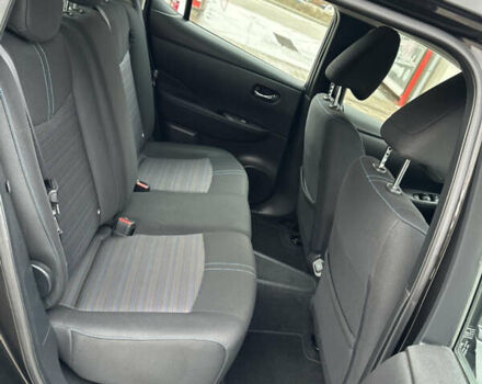 Чорний Ніссан Ліф, об'ємом двигуна 0 л та пробігом 57 тис. км за 14300 $, фото 23 на Automoto.ua