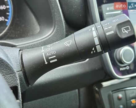 Чорний Ніссан Ліф, об'ємом двигуна 0 л та пробігом 72 тис. км за 15900 $, фото 23 на Automoto.ua