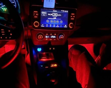 Черный Ниссан Лиф, объемом двигателя 0 л и пробегом 30 тыс. км за 16000 $, фото 7 на Automoto.ua