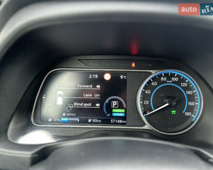 Чорний Ніссан Ліф, об'ємом двигуна 0 л та пробігом 57 тис. км за 14300 $, фото 34 на Automoto.ua