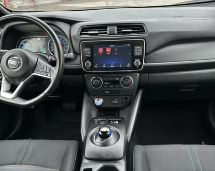 Чорний Ніссан Ліф, об'ємом двигуна 0 л та пробігом 57 тис. км за 14300 $, фото 26 на Automoto.ua