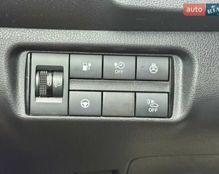 Чорний Ніссан Ліф, об'ємом двигуна 0 л та пробігом 72 тис. км за 15900 $, фото 24 на Automoto.ua