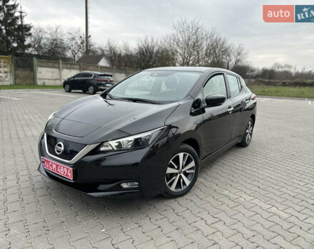 Чорний Ніссан Ліф, об'ємом двигуна 0 л та пробігом 57 тис. км за 14300 $, фото 8 на Automoto.ua