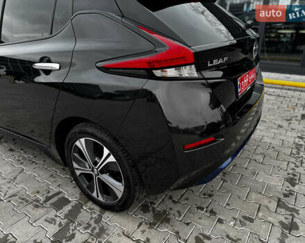 Чорний Ніссан Ліф, об'ємом двигуна 0 л та пробігом 128 тис. км за 15500 $, фото 67 на Automoto.ua