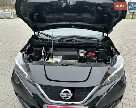 Чорний Ніссан Ліф, об'ємом двигуна 0 л та пробігом 57 тис. км за 14300 $, фото 16 на Automoto.ua