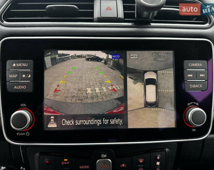 Чорний Ніссан Ліф, об'ємом двигуна 0 л та пробігом 128 тис. км за 15500 $, фото 34 на Automoto.ua