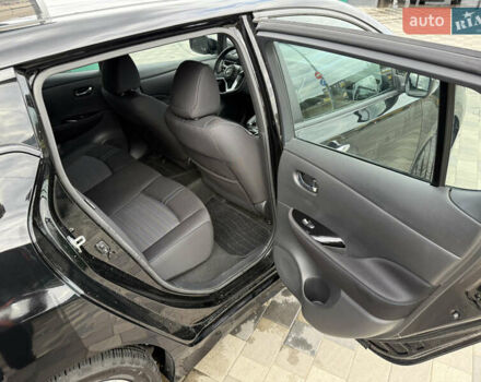 Черный Ниссан Лиф, объемом двигателя 0 л и пробегом 32 тыс. км за 16500 $, фото 19 на Automoto.ua