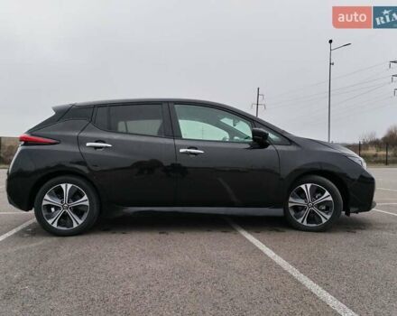 Чорний Ніссан Ліф, об'ємом двигуна 0 л та пробігом 53 тис. км за 14150 $, фото 3 на Automoto.ua